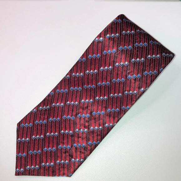 Geoffrey Beene 100% Silk Neck Tie Length 58” Width 4” - Picture 1 of 3